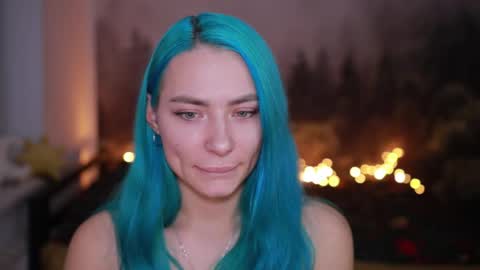 Snapshot of gracegreen chatting on 11/15/25, 05:53 I will be glad to see you 30 N 1800 - 2300 gmt3 online show from 11/15/25, 05:53