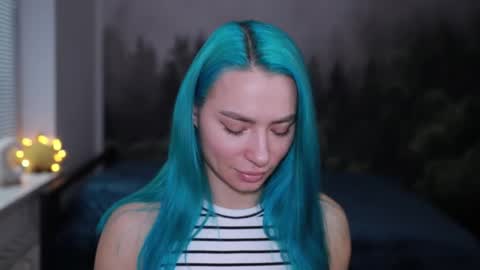 Snapshot of gracegreen chatting on 11/22/25, 08:13 I will be glad to see you 30 N 1800 - 2300 gmt3 online show from 11/22/25, 08:13