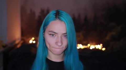 Snapshot of gracegreen chatting on 11/28/25, 05:15 I will be glad to see you 30 N 1800 - 2300 gmt3 online show from 11/28/25, 05:15