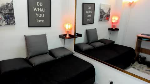 Grace online show from 10/10/25, 12:04