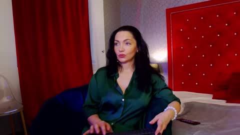 Snapshot of gracemontclair chatting on 03/23/26, 06:28 gracemontclair online show from 03/23/26, 06:28