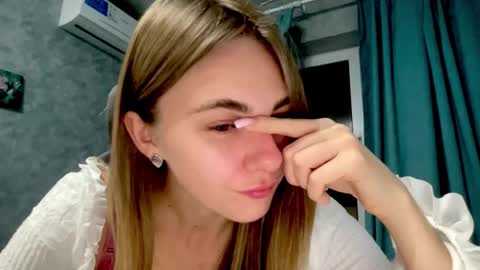 gracetorrezz online show from 11/15/25, 10:48