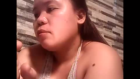 Snapshot of graciabuttercup chatting on 12/21/24, 03:58 gracia online show from 12/21/24, 03:58