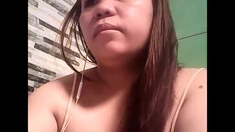 Snapshot of graciabuttercup chatting on 12/24/24, 10:39 gracia online show from 12/24/24, 10:39