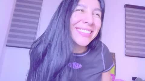 GRECIADOMM555 online show from 11/03/25, 05:20