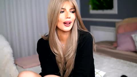 Grace online show from 12/24/24, 11:28