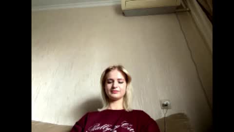 Snapshot of graciasherling chatting on 06/24/26, 09:30 Sofia online show from 06/24/26, 09:30