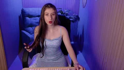  Gracie  online show from 04/17/26, 07:06