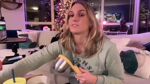 Snapshot of graciemae_baexx chatting on 02/03/25, 12:04 Gracie Mae online show from 02/03/25, 12:04