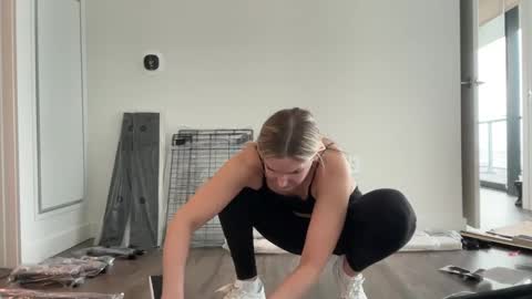 Snapshot of graciemae_baexx chatting on 02/11/25, 04:56 Gracie Mae online show from 02/11/25, 04:56