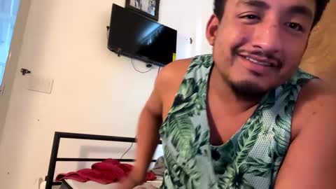 Snapshot of gramztoexhale7 chatting on 02/10/25, 09:04 gramztoexhale7 online show from 02/10/25, 09:04