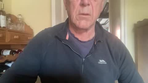 Snapshot of grandadgunner869565 chatting on 03/02/26, 09:27 grandadgunner869565 online show from 03/02/26, 09:27