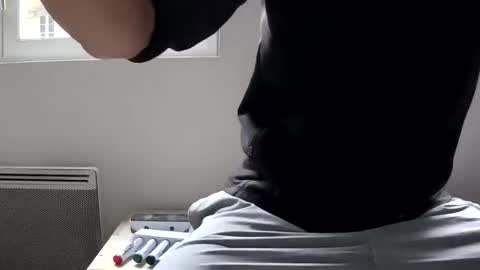 grandbi online show from 11/28/25, 01:25