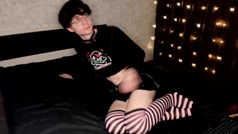 Snapshot of grandoverture chatting on 04/17/26, 08:34 Pavel Grant online show from 04/17/26, 08:34