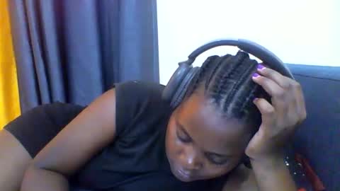 grannylover_ online show from 11/13/25, 05:28