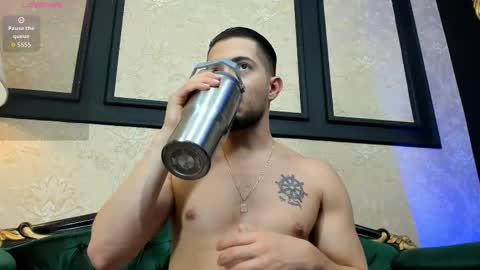 Grant online show from 10/04/25, 06:44