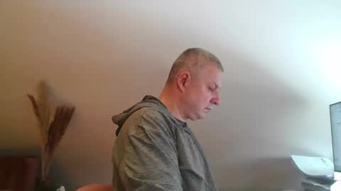 Snapshot of grau197077 chatting on 02/03/26, 10:53 grau197077 online show from 02/03/26, 10:53