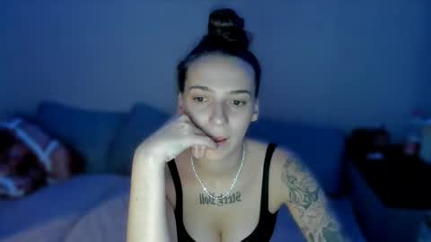 Anna online show from 01/09/26, 09:01