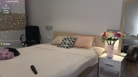 Ray online show from 01/16/25, 07:20