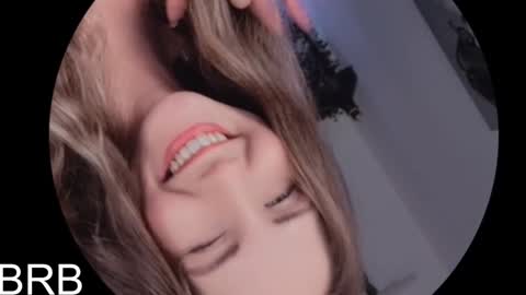 GrayceWild online show from 01/27/25, 08:18