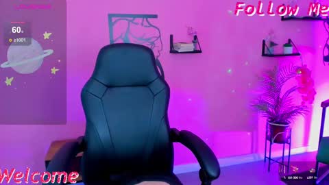 GrayceWild online show from 02/28/25, 11:25