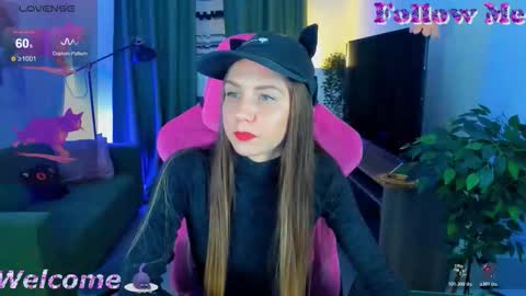 Snapshot of graycewild chatting on 11/04/25, 11:31 GrayceWild online show from 11/04/25, 11:31