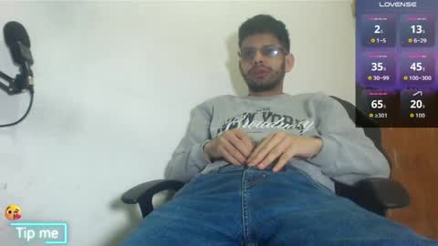 Snapshot of grayhorny chatting on 04/13/26, 05:24 Gray online show from 04/13/26, 05:24