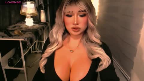 Snapshot of great_selfsuckerts chatting on 10/12/25, 11:04 PAULATHEONE online show from 10/12/25, 11:04