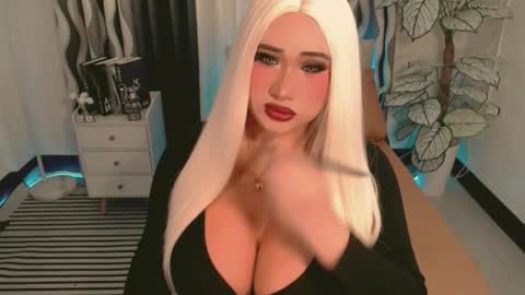 Snapshot of great_selfsuckerts chatting on 11/05/25, 07:36 PAULATHEONE online show from 11/05/25, 07:36