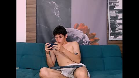 grecia_millercol online show from 12/11/24, 08:58