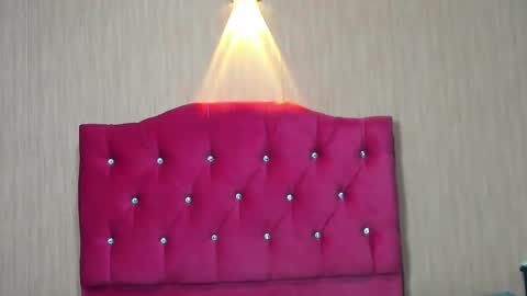 Snapshot of greciaruiz chatting on 12/18/24, 10:19 GreciaRuiz online show from 12/18/24, 10:19