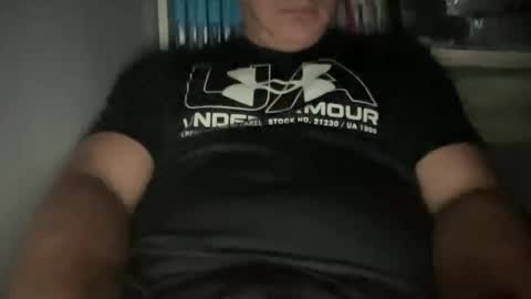 Snapshot of green_knight4169 chatting on 11/16/25, 12:33 GreenKnight online show from 11/16/25, 12:33