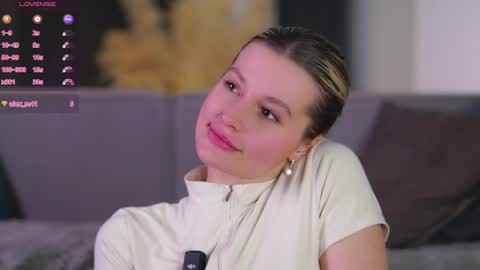 Kelly online show from 04/13/26, 01:49