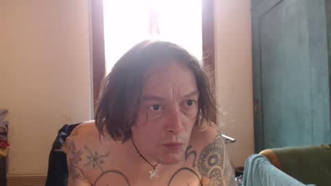 Greenmoon online show from 10/20/25, 09:43