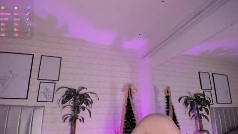   online show from 12/19/25, 12:17