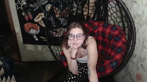 Snapshot of greenwitch9 chatting on 02/11/26, 11:26 Lina online show from 02/11/26, 11:26