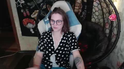 Lina online show from 03/16/26, 10:41