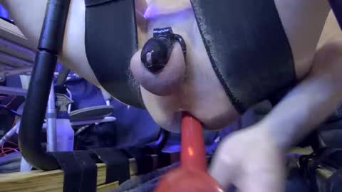 Snapshot of gregbball1 chatting on 02/02/25, 08:57 electrogee1 online show from 02/02/25, 08:57