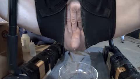 Snapshot of gregbball1 chatting on 03/12/26, 10:49 electrogee1 online show from 03/12/26, 10:49