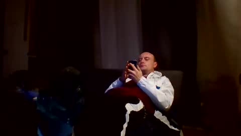 Gregy XX online show from 10/18/25, 04:26