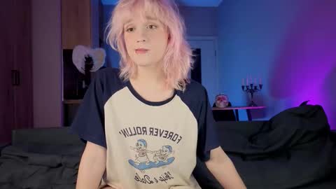 Snapshot of gregory_byyrd chatting on 02/04/26, 08:14 Greg-independent model online show from 02/04/26, 08:14