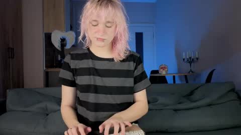 Snapshot of gregory_byyrd chatting on 03/01/26, 10:34 Greg-independent model online show from 03/01/26, 10:34