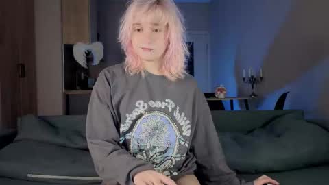 Snapshot of gregory_byyrd chatting on 03/04/26, 05:24 Greg-independent model online show from 03/04/26, 05:24