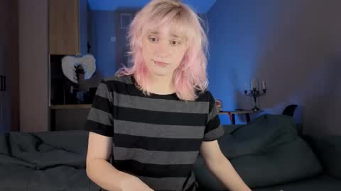 Snapshot of gregory_byyrd chatting on 03/08/26, 09:40 Greg-independent model online show from 03/08/26, 09:40