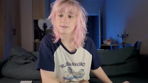 Snapshot of gregory_byyrd chatting on 03/21/26, 09:29 Greg-independent model online show from 03/21/26, 09:29