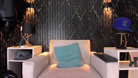 GregorySforza online show from 09/22/25, 12:29