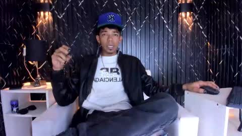 GregorySforza online show from 11/03/25, 11:44