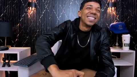 GregorySforza online show from 11/22/25, 02:27