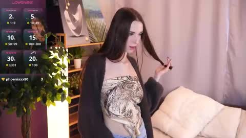 Snapshot of gregoryturnbo chatting on 11/02/25, 03:20 Ivy online show from 11/02/25, 03:20