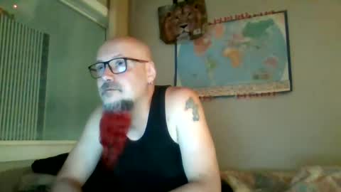 Snapshot of gregrev chatting on 12/17/24, 05:40 gregrev online show from 12/17/24, 05:40